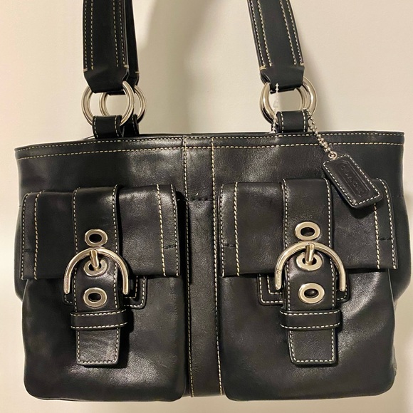 Vintage Black leather soho coach bag. Perfect fit for you. #coach #leather #bag - Picture 2 of 5